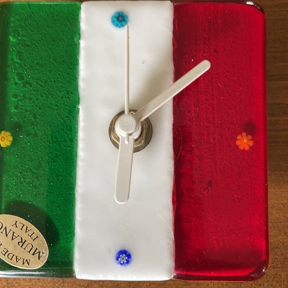 Murano Glass Clock. Italian flag. Small Desk or table clock. Made in Italy. - Picture 2 of 10